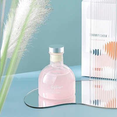 De oceaangardenia room glass bottle aromatic-Stok Reed Diffuser For Home Spa van de Oliegeur