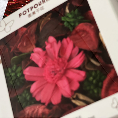 OEM Bemerkte Rose Petal Potpourri Dry Flower 110g voor de Lente