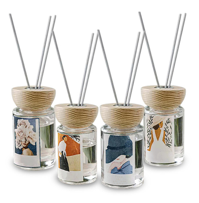 Vastgesteld 120ml de Luxeparfum van de douane Kleurrijk Gift met CMYK-Doosaroma Reed Diffuser
