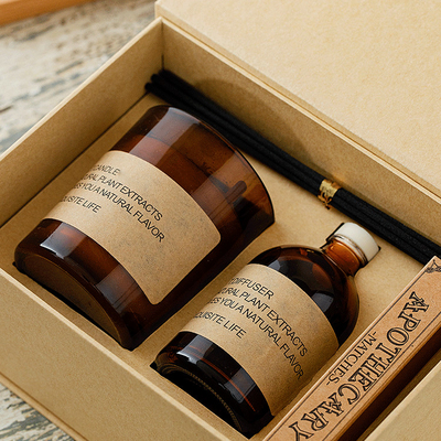 Privé Etiketglas Bemerkte Kaarsen en Reed Diffuser Home Fragrance Gift-Reeks