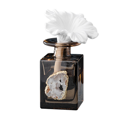 Hotel Glazen Fles Olie Riet Diffuser Vlamloze Geur Vezel Rotan Stok Goud Metalen Deksel