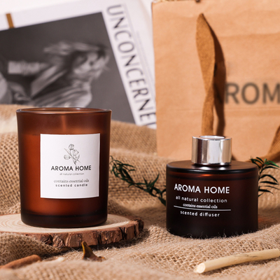 Het AROMAhuis heet-verkoopt van de het Glaskruik van de Oliegeur Reeks van de Luxe de Bruine Reed Diffuser Scented Candles Gift