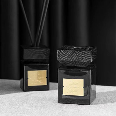 Pas Lucht aan die van de de Geurolie van het Huisdecor de Stok Zwart Glas Reed Diffuser fris worden