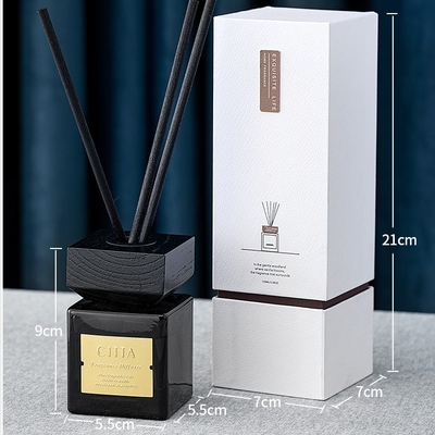 Het huis Reed Diffuser Air Freshener Scent schouwt de Natuurlijke Reeks van de het Aromagift van de Geurolie