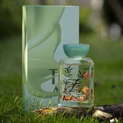 140ml van de het Deksel de Vastgestelde Zak van de etherische oliehars Verse Geur Reed Diffuser With Rose Flower