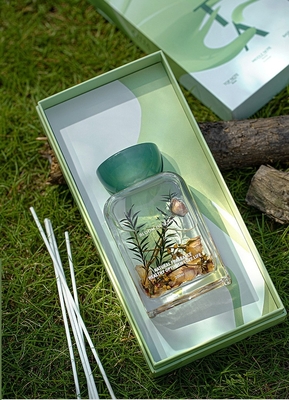 140ml van de het Deksel de Vastgestelde Zak van de etherische oliehars Verse Geur Reed Diffuser With Rose Flower