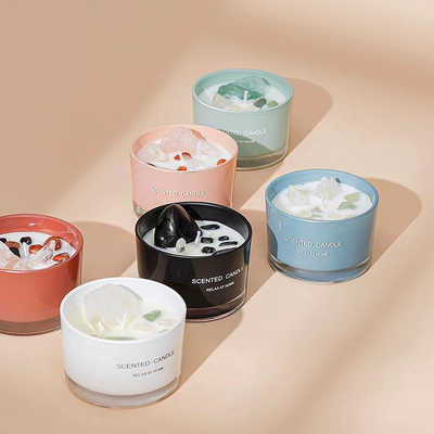 De Kaars Ontspannende Luxe van Crystal Aromatherapy Soy Wax Scented van de douane Kleurrijke Steen