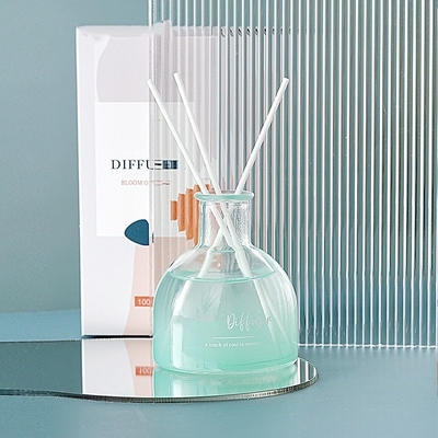 De oceaangardenia room glass bottle aromatic-Stok Reed Diffuser For Home Spa van de Oliegeur