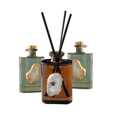 De Reeksen 180ml van Amber Crystal Essential Oil Reed Diffuser van het AROMAhuis voor Slaapkamer