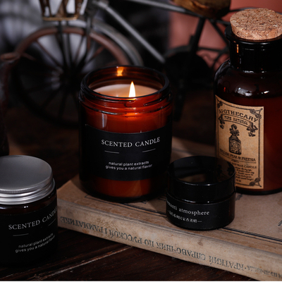 De Etherische oliekaarsen Amber Glass Candle van het Eco Vriendschappelijke Privé Etiket 4 Oz