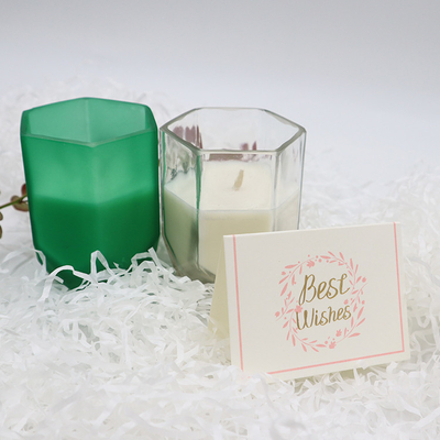 De Sojawas Bemerkte Kaars van het aromahuis met Aangepaste Hexagon Kaarskruik voor Huisdecoratie