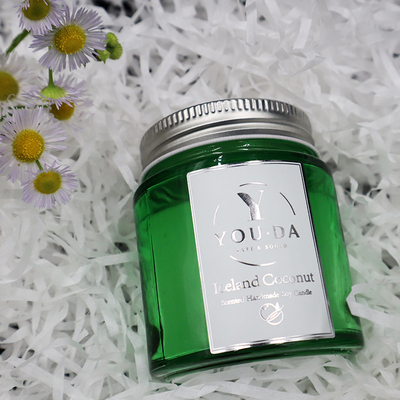De sojawas bemerkte Eigengemaakt Mason Jar Candles Coconut Oil in Groen Glas