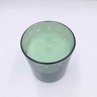 De eigengemaakte Gele Galvaniserende Kaars van het Aromahuis voor Aromatherapy