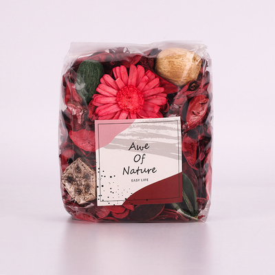 De aangepaste Met de hand gemaakte Bemerkte van de de Zakkenzomer van het Aromawelriekend mengsel van gedroogde bloemen en kruiden Lente 130g