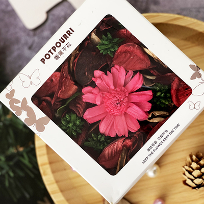 OEM Bemerkte Rose Petal Potpourri Dry Flower 110g voor de Lente