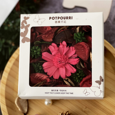 OEM Bemerkte Rose Petal Potpourri Dry Flower 110g voor de Lente