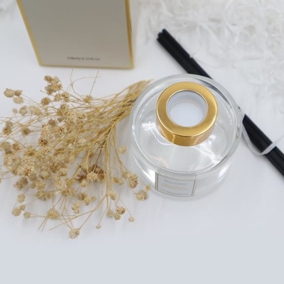 Aroma Reed Diffuser 126ml om de Gift van de Flessenluxe met Gouden Deksel wordt geplaatst dat