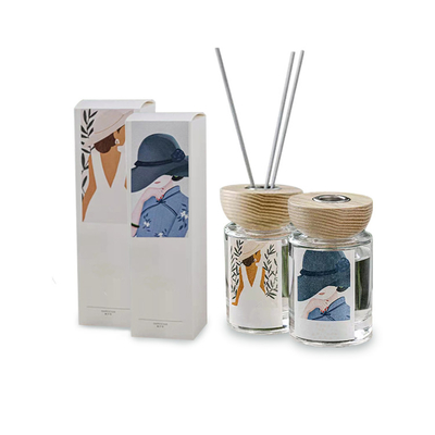 Vastgesteld 120ml de Luxeparfum van de douane Kleurrijk Gift met CMYK-Doosaroma Reed Diffuser