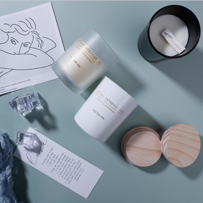 EN15493 zwarte Witte Aromatherapy-het Huiskaars 5Oz van het Sojaaroma met Houten Deksel
