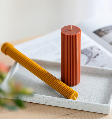 Kleurrijke van de de Geurgift van het Paraffine60g Bemerkte Huis Vastgestelde de Pijlerkaars