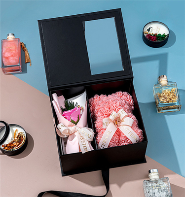 ODM Reed Diffuser Home Fragrance Gift voor Haar 150ml wordt geplaatst die