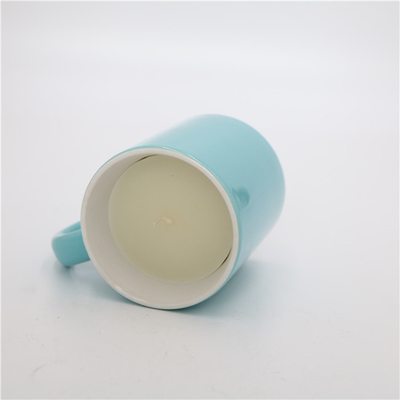 Bemerkte de Glanzende Blauwe Ronde de Theekop van het aromahuis Ceramische Sojakaars 5.5oz