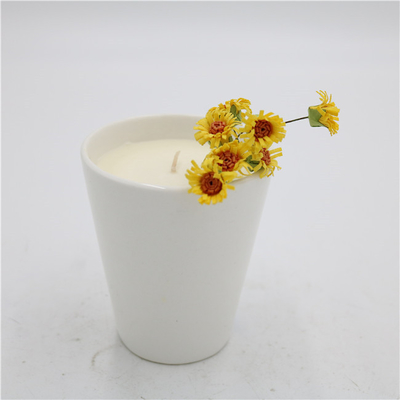 Van de de Theekop van het aromahuis de Ceramische Soja Kaars Bemerkt Matte White 7oz